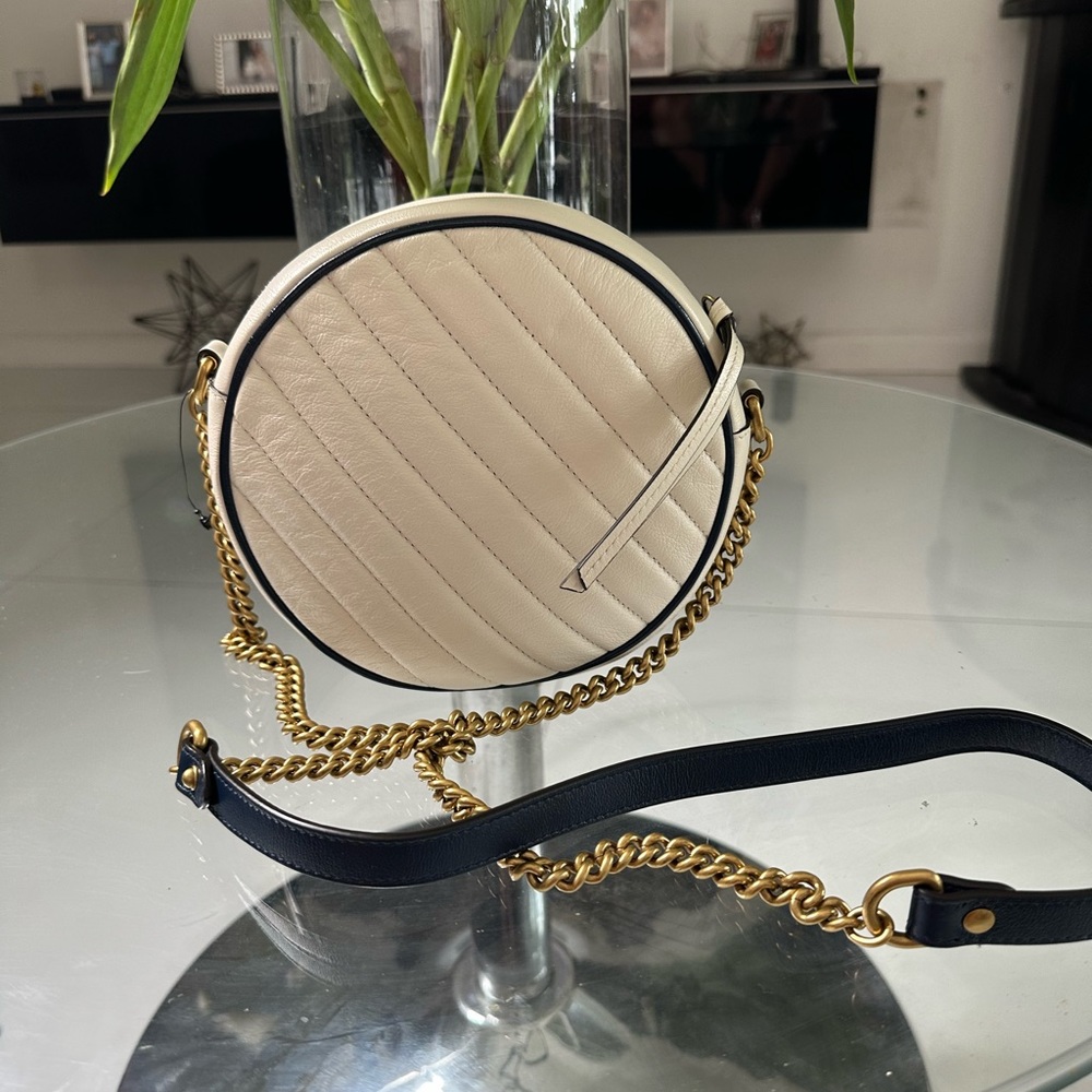 🩷🩷 Authentic New 🩷GG MARMONT MATELASSE ROUND SHOULDER BAG 🩷🩷 - Picture 10 of 13